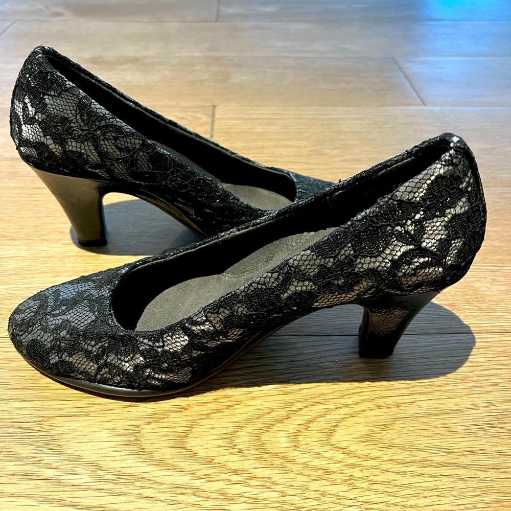 Aerosoles Lace High Heels Comfortable